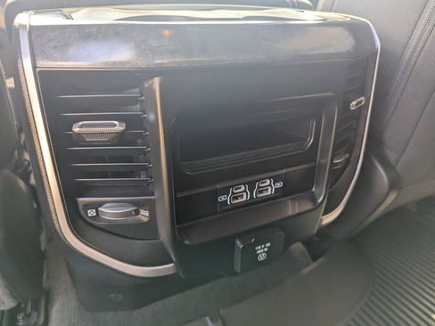 Used 2022 RAM 1500 Big Horn AWD/4WD image 26