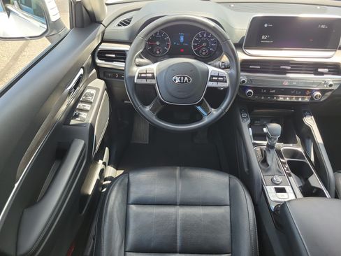 Used 2021 Kia Telluride EX w/ EX Premium Package FWD image 14