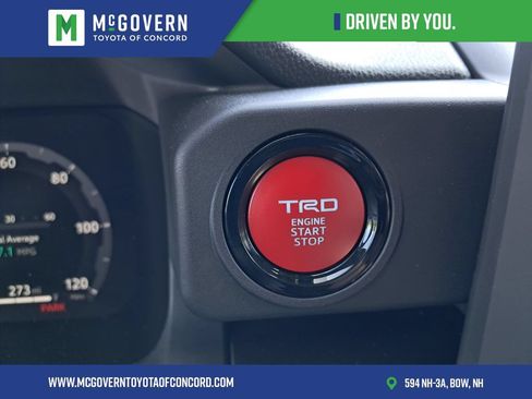 Used 2025 Toyota Tacoma TRD Sport AWD/4WD image 23