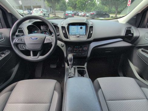 Used 2019 Ford Escape SE FWD image 15