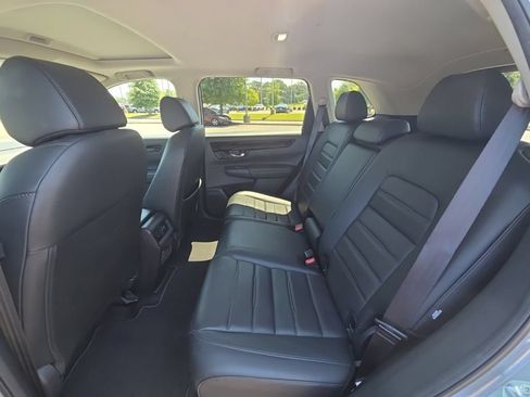 Used 2025 Honda CR-V EX-L image 11