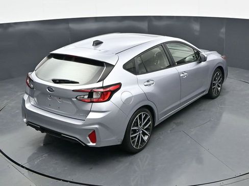 Used 2024 Subaru Impreza 2.0i Sport image 33