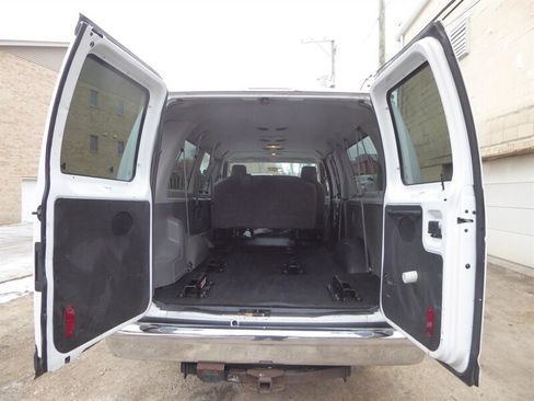 Used 2011 Ford E-350 and Econoline 350 XL w/ PWR Windows & Locks Group image 26