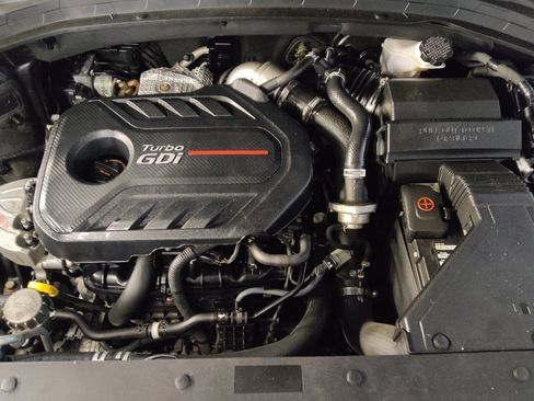 Used 2019 Hyundai Santa Fe AWD image 30