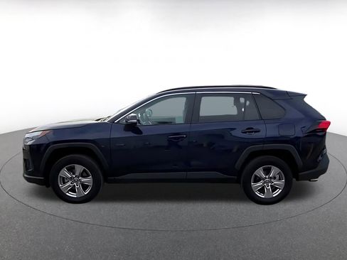 Used 2025 Toyota RAV4 XLE image 9
