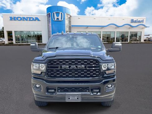 Used 2023 RAM 2500 Big Horn w/ Night Edition AWD/4WD image 8