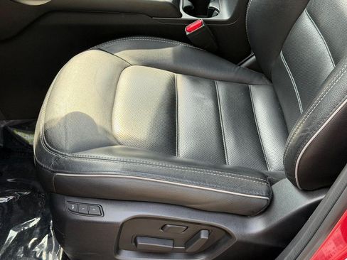 Used 2025 MAZDA CX-5 AWD 2.5 S w/ Preferred Package image 23