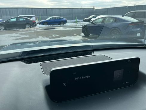 Used 2025 MAZDA CX-50 AWD 2.5 S w/ Premium Plus Pkg image 17