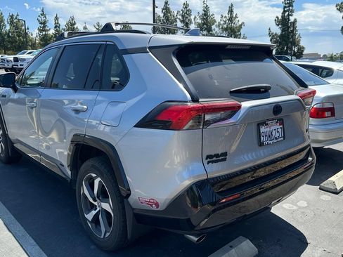 Used 2023 Toyota RAV4 SE w/ Weather & Moonroof Package AWD/4WD image 3