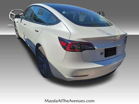Used 2023 Tesla Model 3 Standard Range image 20