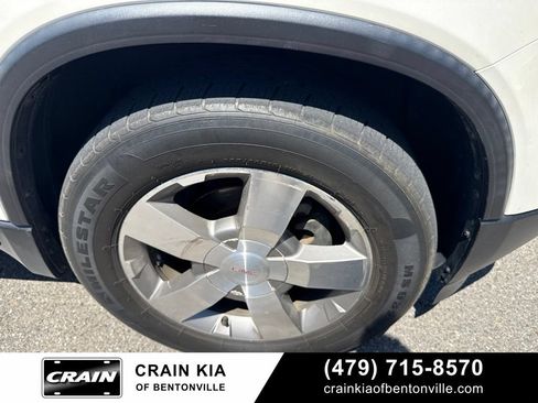 Used 2012 GMC Acadia SLT FWD image 3