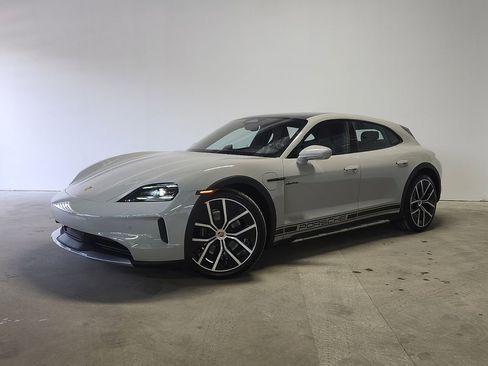 New 2026 Porsche Taycan 4S AWD/4WD image 1