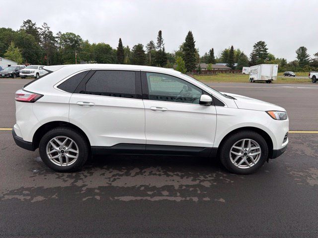 Used 2024 Ford Edge SEL w/ Convenience Package AWD/4WD image 6