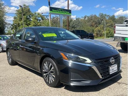 Used 2023 Nissan Altima 2.5 SV w/ SV Premium Package