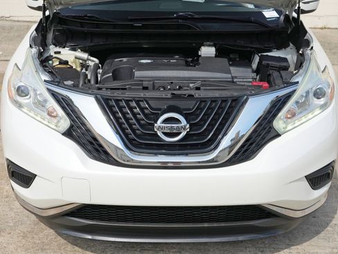 Used 2016 Nissan Murano S FWD image 7