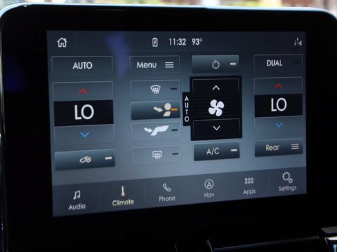 Used 2020 Lincoln Navigator Reserve w/ Equipment Group 208A Reserve AWD/4WD image 36