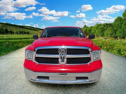 Certified 2019 RAM 1500 Classic SLT RWD image 8