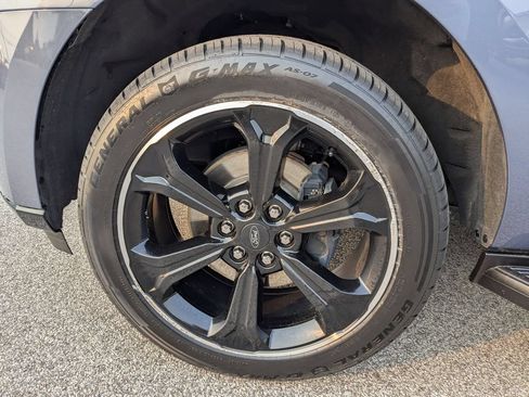 Used 2023 Ford Expedition Max Limited AWD/4WD image 21