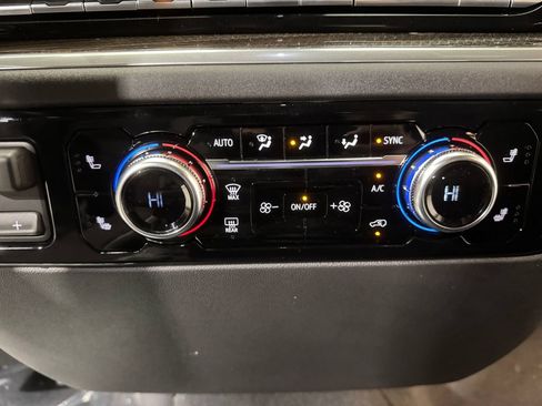 New 2026 GMC Sierra 1500 Elevation AWD/4WD image 14