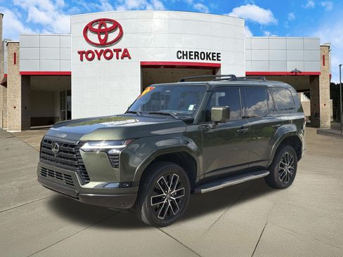 Used 2024 Lexus GX 550 w/ Accessory Package (Z1) AWD/4WD image 1