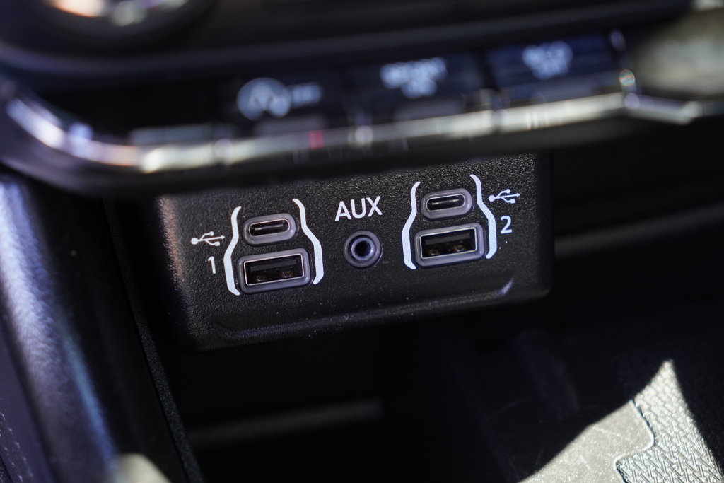 Used 2022 Dodge Durango GT RWD image 30