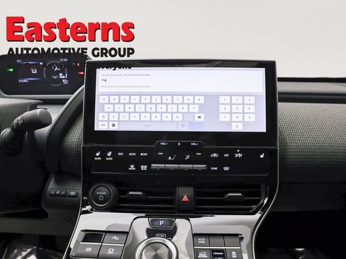 Used 2024 Toyota bZ4X XLE w/ Weather Package image 12