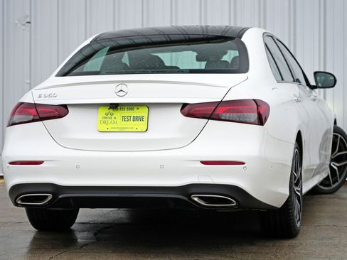 Used 2021 Mercedes-Benz E 350 Sedan w/ Premium Package image 5