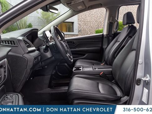 Used 2025 Honda Odyssey EX-L image 3