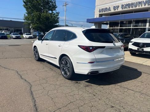Used 2026 Acura MDX SH-AWD w/ Advance Package image 8