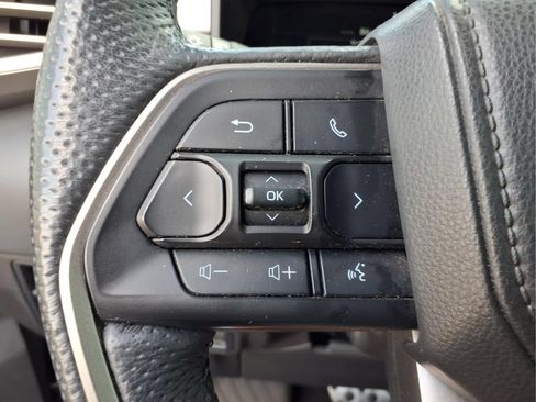 Used 2025 Toyota Tundra Limited w/ TRD Off-Road Package AWD/4WD image 19