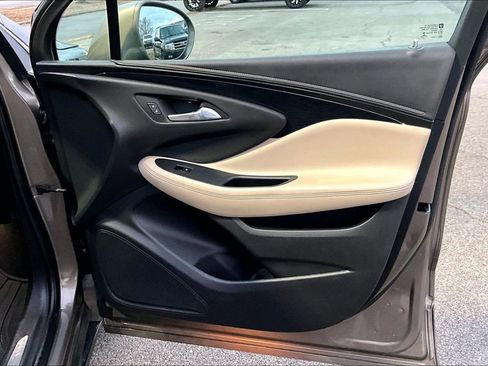 Used 2017 Buick Envision Preferred image 22