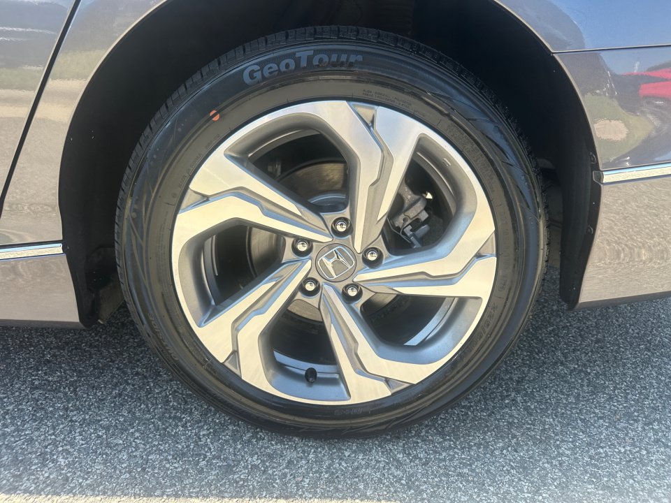 Used 2020 Honda Accord EX-L image 26