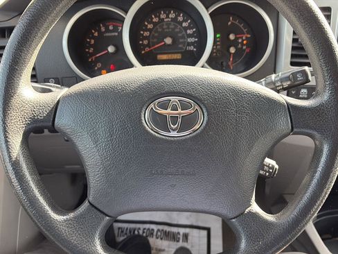 Used 2007 Toyota 4Runner SR5 image 24