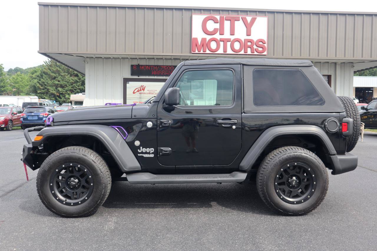 Used 2020 Jeep Wrangler Sport AWD/4WD image 10