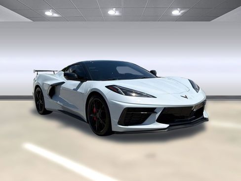 Used 2022 Chevrolet Corvette Stingray Premium Conv w/ Z51 Performance Package RWD image 6