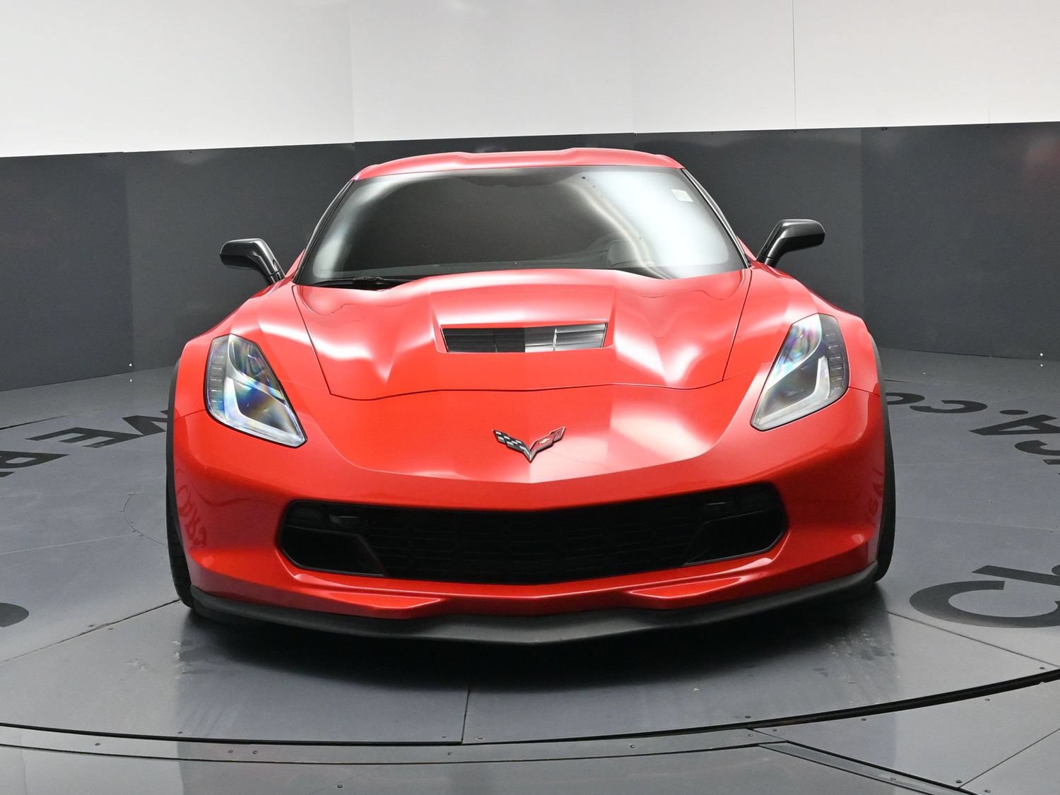 Used 2019 Chevrolet Corvette Grand Sport RWD image 3