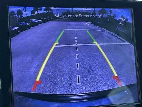 Used 2019 Jeep Grand Cherokee Altitude RWD image 23