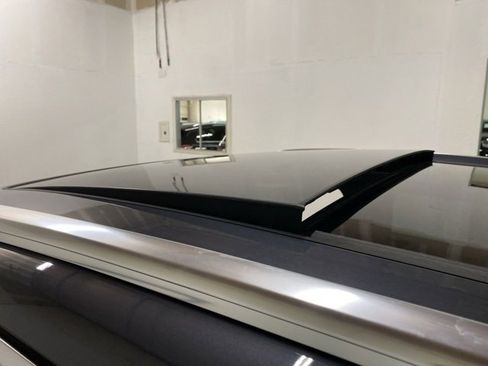 Used 2025 Audi Q5 Premium w/ Convenience Package image 24