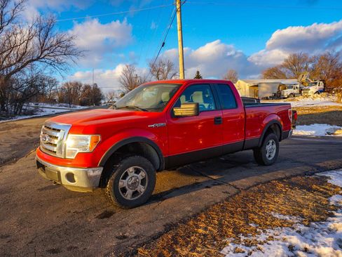 Used 2011 Ford F150 XLT image 7