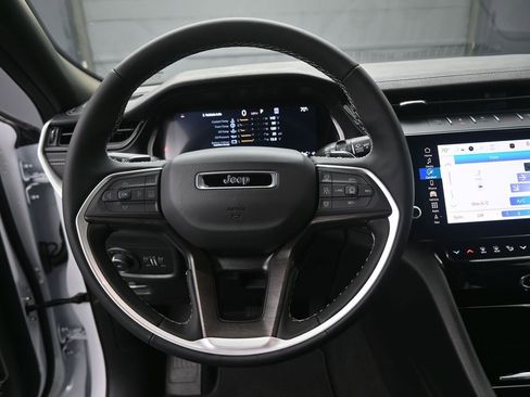 New 2026 Jeep Grand Cherokee L Limited image 7