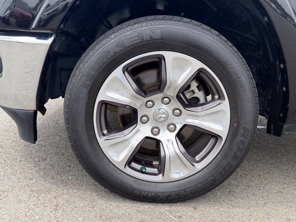 Used 2022 RAM 1500 Laramie AWD/4WD image 10