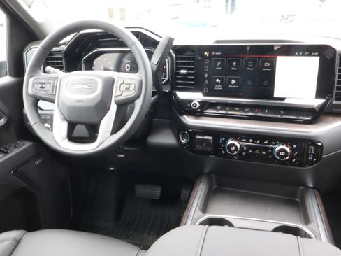 New 2025 GMC Sierra 2500 SLT w/ SLT Premium Package image 10