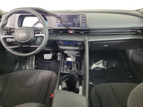 New 2026 Hyundai Elantra SEL Sport Premium image 4