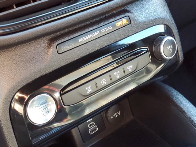 Certified 2024 Ford Escape ST-Line w/ Tech Pack #1 AWD/4WD image 21