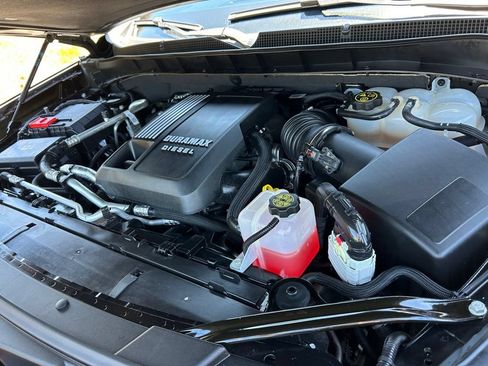 Used 2024 Chevrolet Suburban RST w/ Luxury Package RWD image 67
