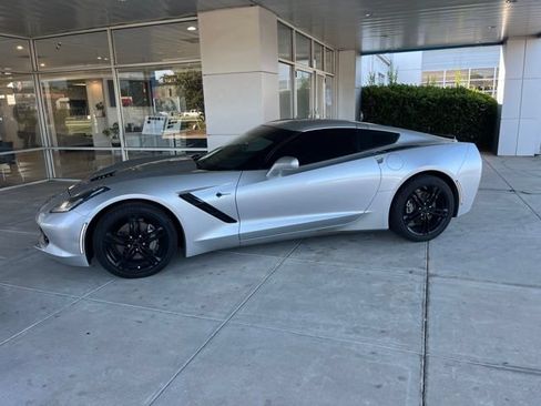 Used 2017 Chevrolet Corvette Stingray Coupe w/ Carbon Flash Badge Package RWD image 36