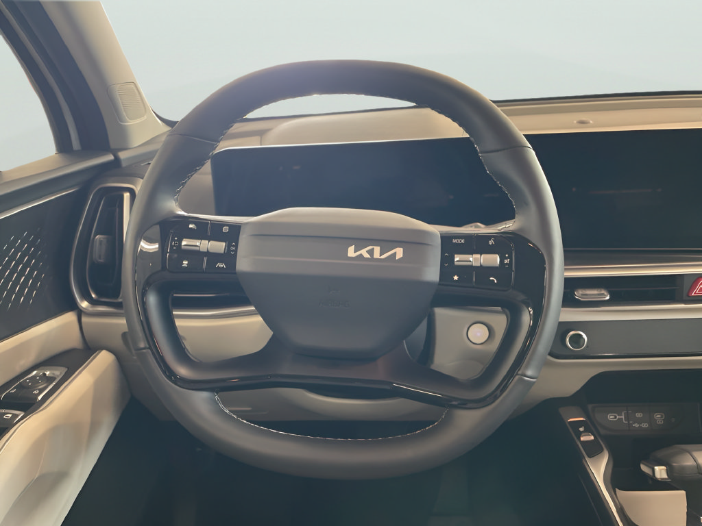 Certified 2026 Kia Sorento S AWD/4WD image 8
