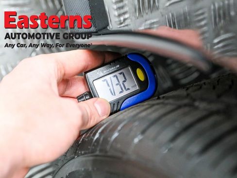 Used 2024 Ford Mustang Premium image 24