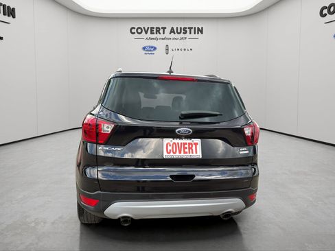 Used 2019 Ford Escape SEL FWD image 3