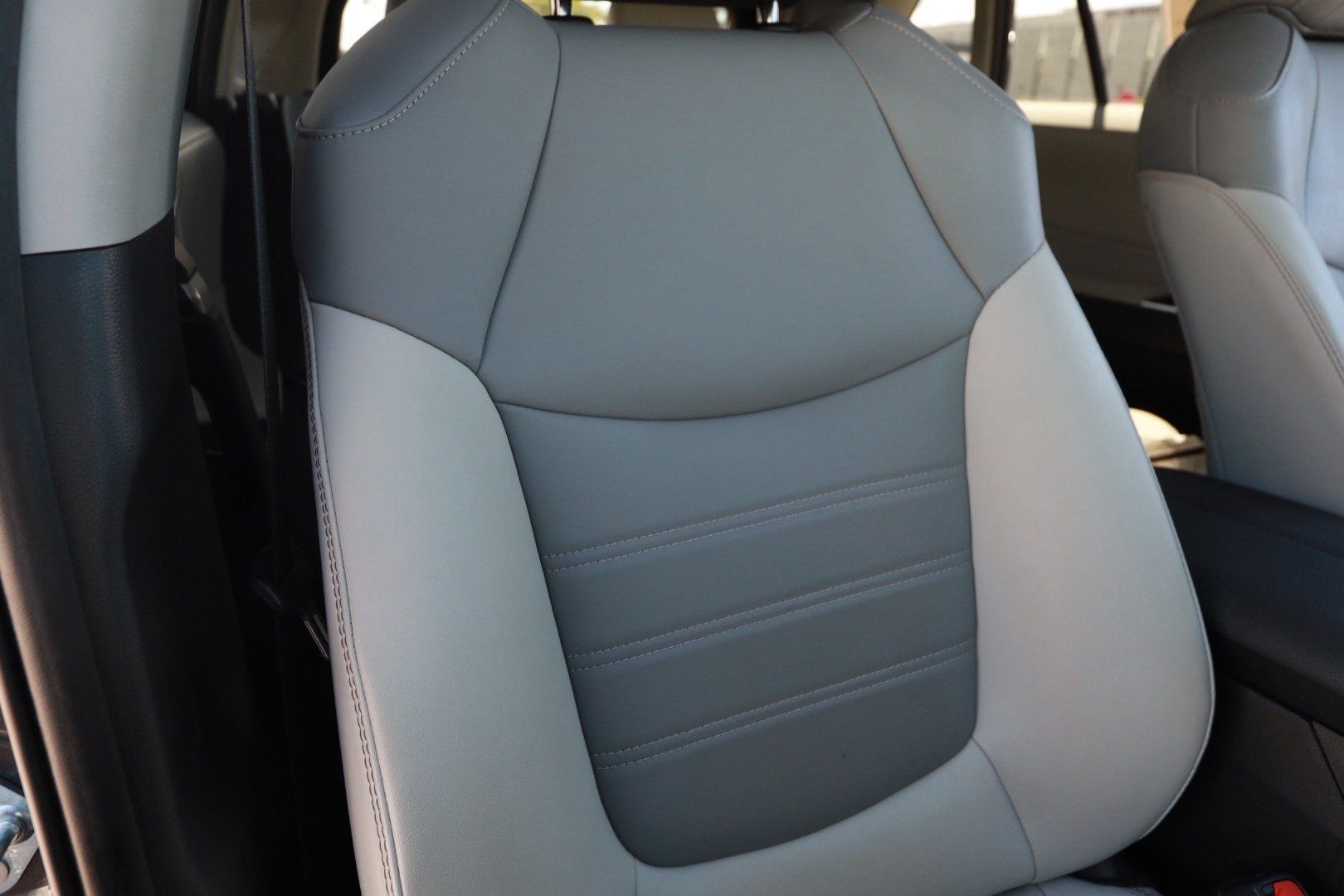 Used 2024 Toyota RAV4 XLE Premium w/ Weather Package FWD image 28